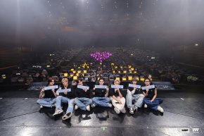 Chapter นี้มีแต่ความสุข!! 7 หนุ่ม 'WHIB' เขียนความทรงจำร่วมกับ AnD ชาวไทย แฟนคอนเสิร์ตครั้งแรกในไทย "สนุก-ซึ้งฟิน" ครบทุกโมเมนต์!