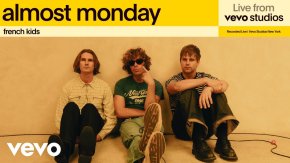 almost monday เผยทุกด้านของการเติบโตผ่าน THANK GOD IT'S ALMOST MONDAY อัลบั้มเต็มชุดที่ 2 พร้อมเพลงใหม่ "french kids" ถ่ายทอดความบริสุทธิ์เดียงสาของเด็กน้อยที่ปล่อยใจไปกับเสียงเพลง