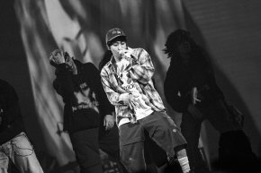 เอส เอฟ ชวนอาร์มี่ดูสด! "j-hope 'HOPE ON THE STAGE' in JAPAN: LIVE VIEWING AT SF CINEMA" เตรียมบงให้พร้อม แล้วมาโบกไปกับ j-hope แห่ง BTS!
