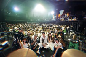 "กองไฟในเมืองใหญ่ครั้งที่ 3" คอนเสิร์ตอบอุ่นของ 'พาที' ที่โอบกอดผู้คนด้วยพลังแห่งมิตรภาพและเสียงเพลง