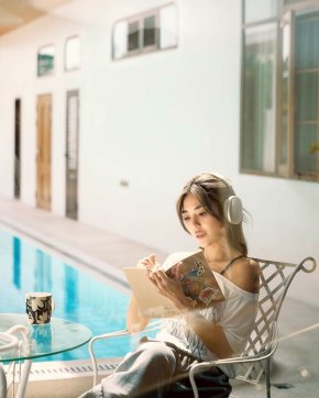 อบอุ่น ละมุนหัวใจ 'LADIIPRANG' ส่งซิงเกิล "อย่าไปรักใครอีกนะ (No Other One)" เพลงของคนที่ตั้งใจรักทุกครั้งที่รัก