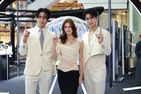 เฟิร์สโอมยิหวา ร่วมถ่ายทอดนิยามงานผิวใหม่ ในงาน The Worlds First Launch of KANEBO MELTY FEEL WEAR II ที่ประเทศไทย