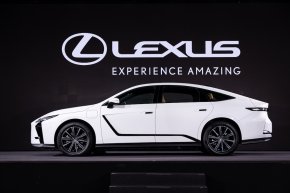 ALL-NEW LEXUS ES 