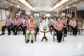 โรงพยาบาลทหารผ่านศึก จัดพิธีสรงน้ำพระพุทธรูป และกล่าวให้พรแก่บุคลากรของโรงพยาบาลทหารผ่านศึก เนื่องในเทศกาลวันสงกรานต์ ประจำปี 2569