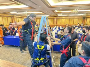 คู่มืออบรมความปลอดภัยที่สูง 2569: สรุปกฎหมาย มาตรฐานสากล และขั้นตอนปฏิบัติงานที่ปลอดภัย