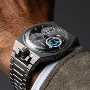 URWERK UR-10 SpaceMeter