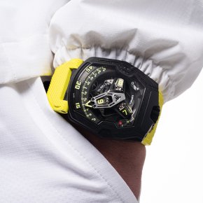 URWERK UR-230 Black Star