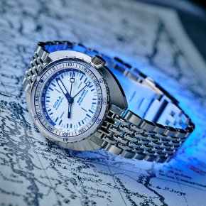 DOXA SUB 250T GMT Great White Topper Edition