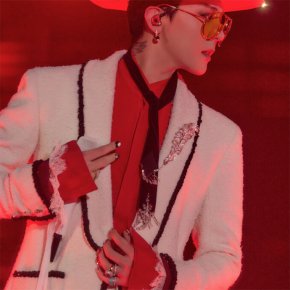 CHANEL G-Dragon กับ Plume 1932