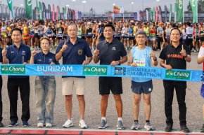 ยามาฮ่าร่วมฉลอง 10 ปี บุรีรัมย์มาราธอน จัดเต็มความยิ่งใหญ่ ร่วมปล่อยขบวนนักวิ่งไนท์รันระดับโลก