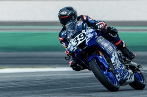 ยามาฮ่า ไทยแลนด์ เรซซิ่ง ทีม ระเบิดฟอร์มเก็บ 2 ชัยชนะ 3 โพเดียม ไอเดีย-กฤตภัทร เหมาชัย AP250  ตี-อนุภาพ ฮึดสู้ รั้งท็อปโฟร์ SS600 ศึก ARRC สนามแรก เซปังฯ