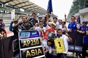 ยามาฮ่า ไทยแลนด์ เรซซิ่ง ทีม เถลิงแชมป์เอเชียสมัยที่ 8