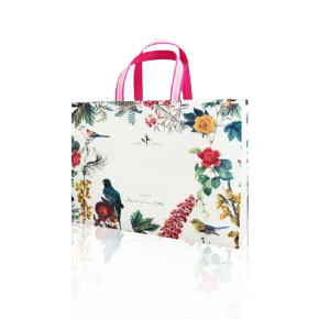 Floral-patterned spunbond bagadding a distinctive touch to packaging.