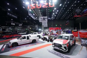 อีซูซุยกทัพรถแต่งเสริมหล่อหลากสไตล์ เอาใจคนรักสปอร์ตเรซซิ่ง  ในงาน Bangkok Auto Salon 2025
