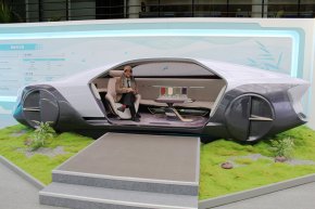 เมโทร กรุ๊ป คว้าสิทธิ์จัดจำหน่าย หงษ์ฉี : HONGQI รถหรูชั้นผู้นำ  เดินหน้าปักธงในตลาดรถยนต์ระดับอัลตร้าลักชัวรีและพรีเมียม