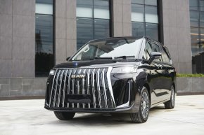 NEX เสริมทัพ EV เปิดตัว BAW M8 Flagship  เจาะตลาดครอบครัวและองค์กรยุคใหม่