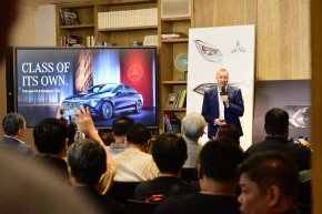 เมอร์เซเดส-เบนซ์ เตรียมเผยโฉม CLA 250+ with EQ Technology ครั้งแรกในงาน Motor Expo  พร้อมส่งท้ายไลน์อัพ Mercedes-EQ ด้วยแคมเปญ DEFINING ELECTRIC