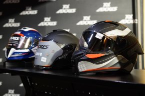 คราวน์ อินเตอร์พาสท์ รุกตลาด Rider Gear เต็มรูปแบบ เปิดตัว Ruroc-Axxis-Cyril เสริมทัพตลาดหมวกกันน็อคไทย