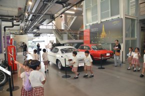 พิพิธภัณฑ์คนรักรถ ต้อนรับ อนุบาลบ้านสนุกคิด