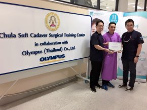 คุณหมอรุจ เข้าร่วมประชุม update ความรู้ เทคนิคใหม่ Workshop Cadever for Program Filler Injection 