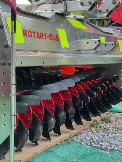 รถติดิน