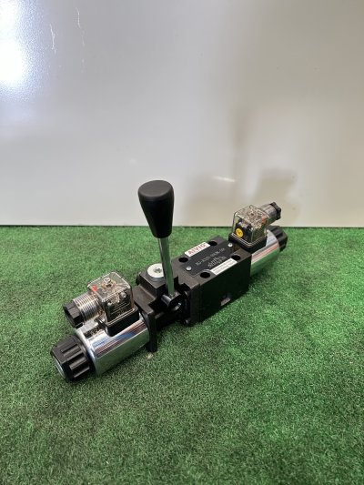 Cetop 3 Solenoid cum lever