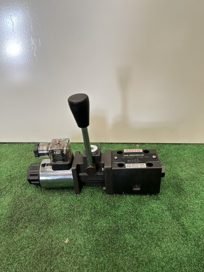 Cetop 3 Solenoid cum lever