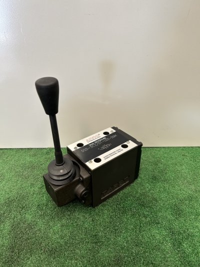 Cetop 5 Manual lever