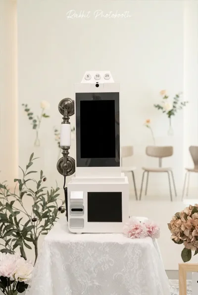wedding video guestbook service in thailand by rabbit photobooth guests recording video messages for bride and groom