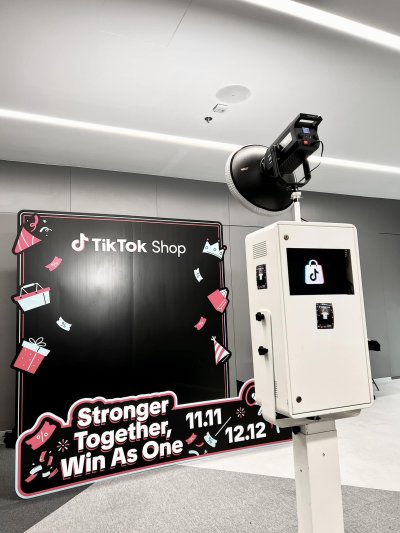 KIOSK PHOTOBOOTH