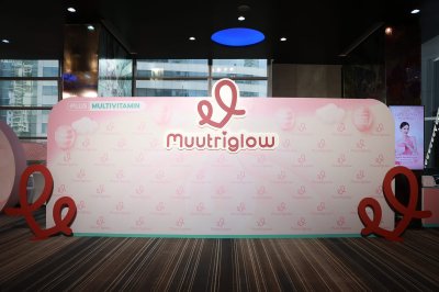 Grand Opening Muutriglow By มิว-นิษฐา