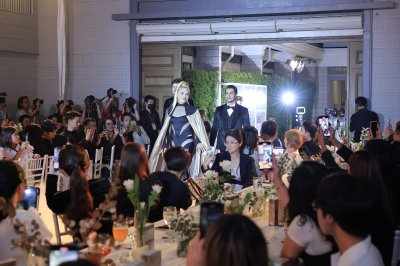  A WHOLE NEW DEFINITION YOUTH WITH A SECRET COLLAGEN