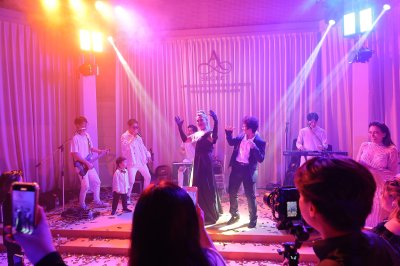  A WHOLE NEW DEFINITION YOUTH WITH A SECRET COLLAGEN