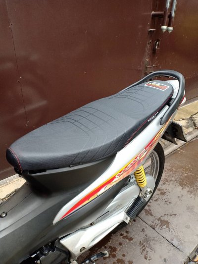 Diamond Seat For Honda