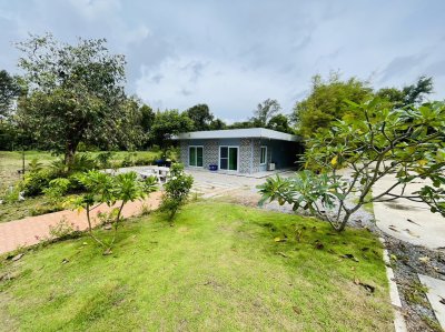 Family Oceanview Pool Bungalow (B Family)