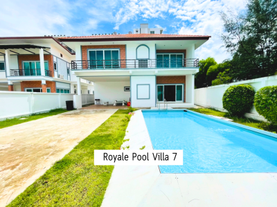 Royale Pool Villa 7