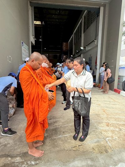 ครบรอบ 10 ปี ทำบุญบริษัท