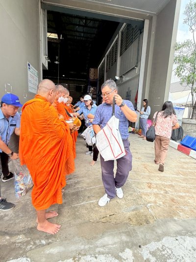 ครบรอบ 10 ปี ทำบุญบริษัท