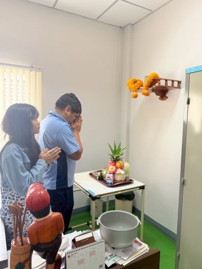 ครบรอบ 10 ปี ทำบุญบริษัท