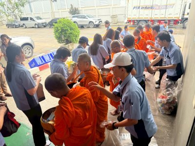 ครบรอบ 10 ปี ทำบุญบริษัท