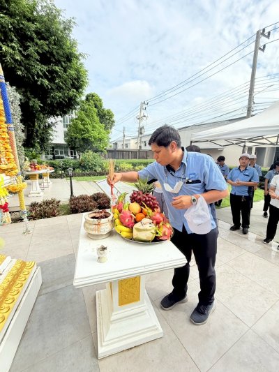 ครบรอบ 10 ปี ทำบุญบริษัท