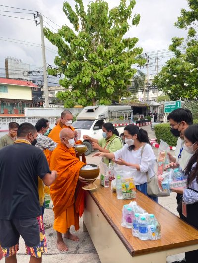 ทำบุญวันวิสาขบูชา