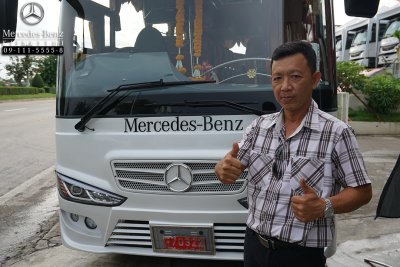 Mercedes-Benz Minibus