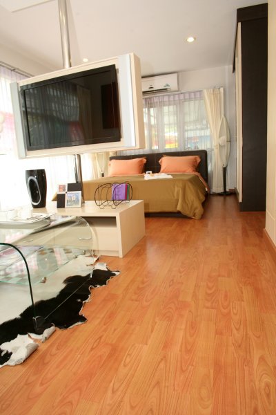 Laminate Flooring