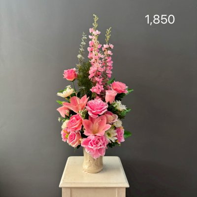 แจกันดอกไม้ประดิษฐ์