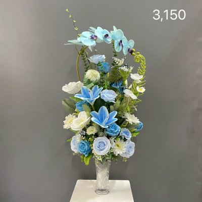 แจกันดอกไม้ประดิษฐ์