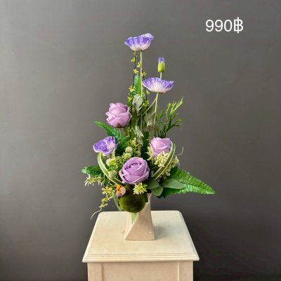 แจกันดอกไม้ประดิษฐ์