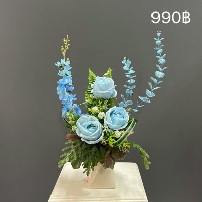 แจกันดอกไม้ประดิษฐ์