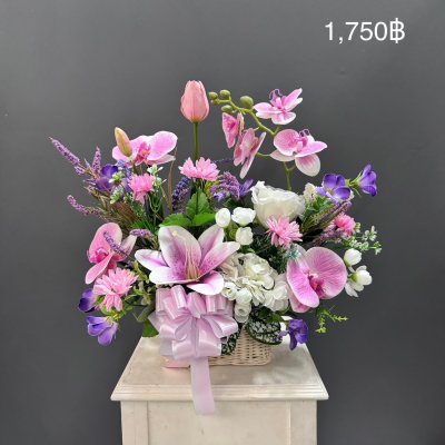 แจกันดอกไม้ประดิษฐ์