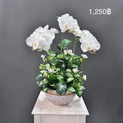 แจกันดอกไม้ประดิษฐ์